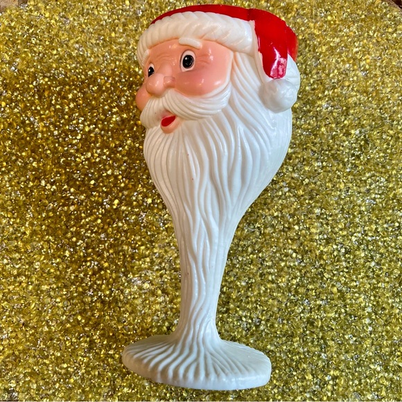 Easter Unlimited Santa Goblet - Picture 3 of 11